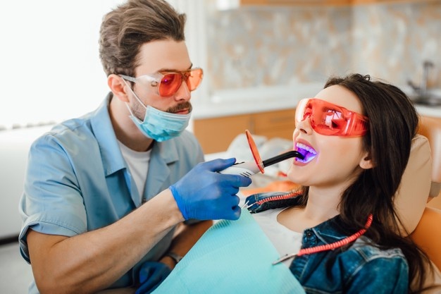 teeth whitening dentist in Olds